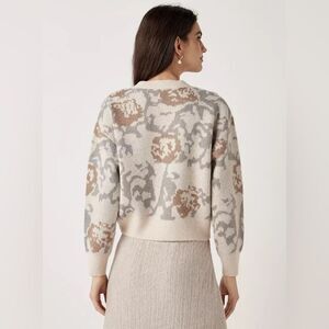 Salt Water Luxe | Floral Pattern Abstract Sweater Designed in Los Angeles Size L